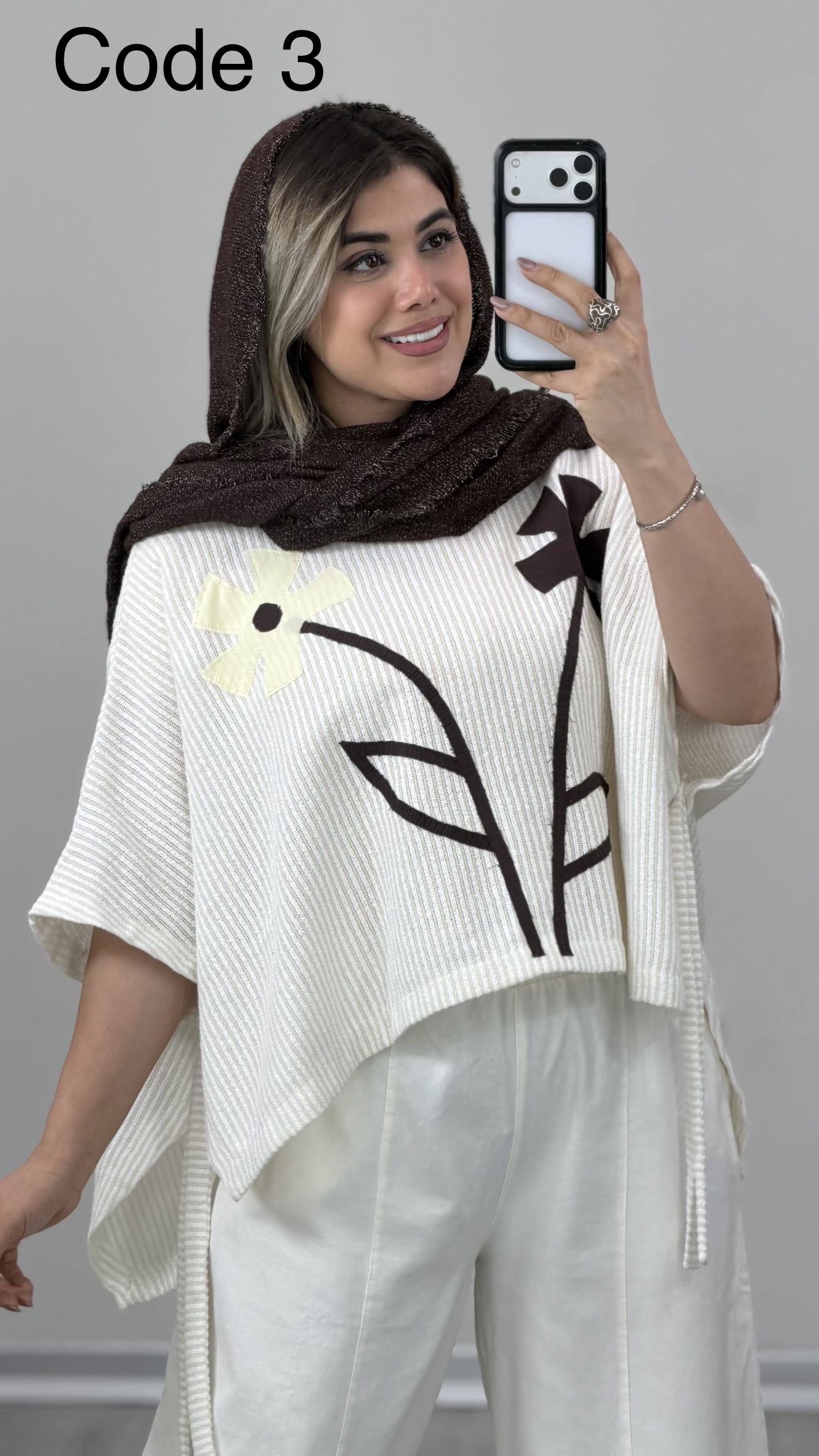 IMG_4860 بلوز بوکله گل کد 010039 A-17 - Image 1